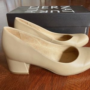 Naturalizer Donelle Pumps